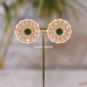 Kundan Studs