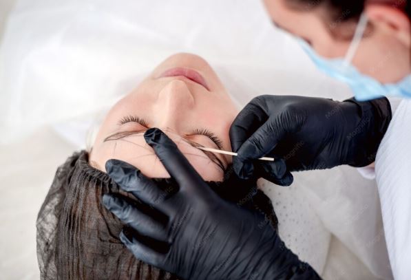 Eyebrow Transplant Chicago